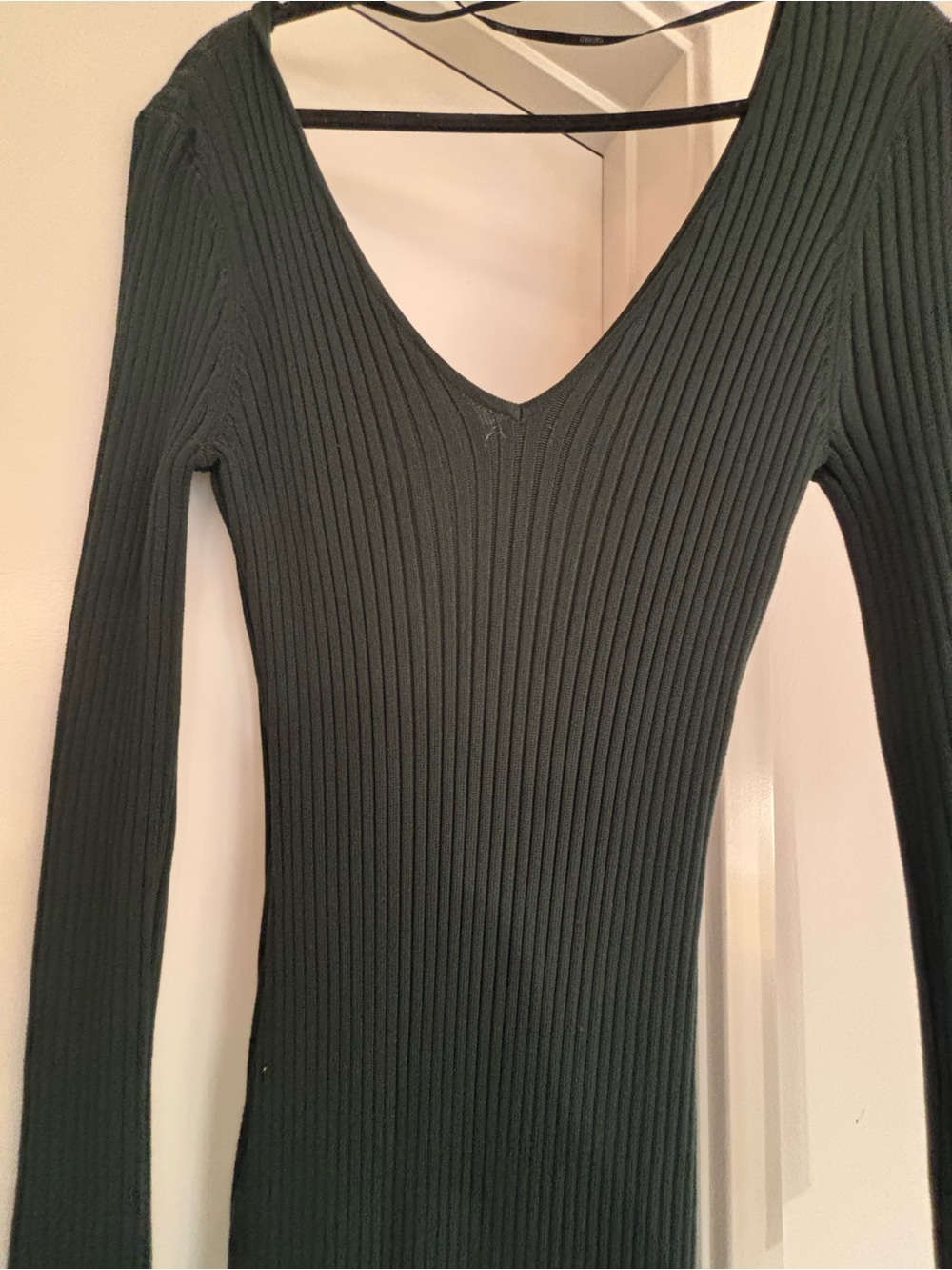 Ribbed V-Neck Long Sleeve Dress in Dark Green